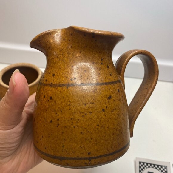 Saltbox Pottery Studio Pottery Art 2 Pcs Sugar And Creamer, Signed Collectible - Picture 7 of 11